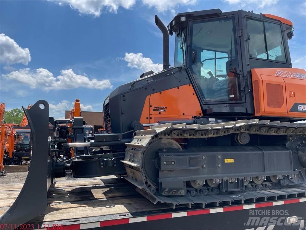 Develon DD100 Bulldozer