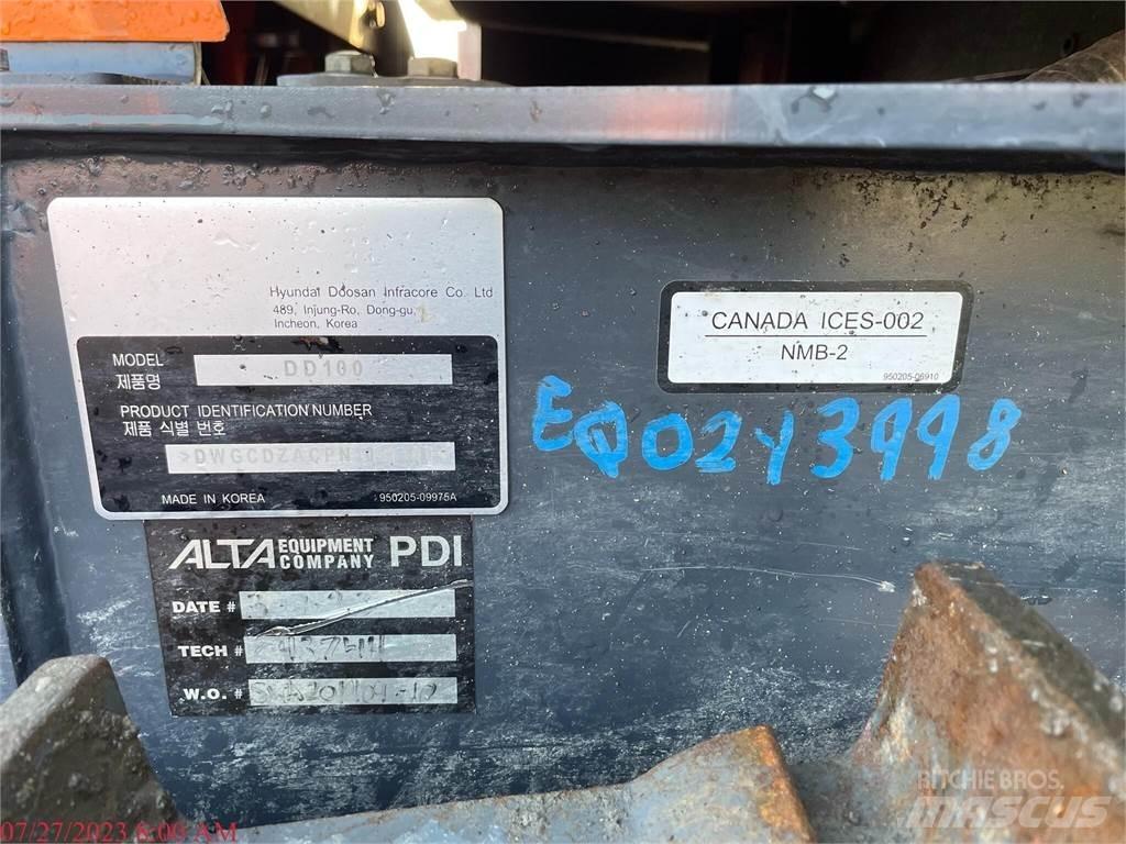 Develon DD100 Bulldozer
