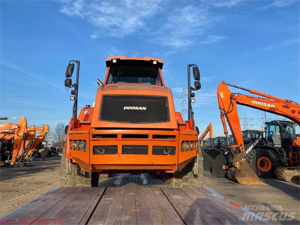 Doosan DA30-5 Dumper - Knickgelenk