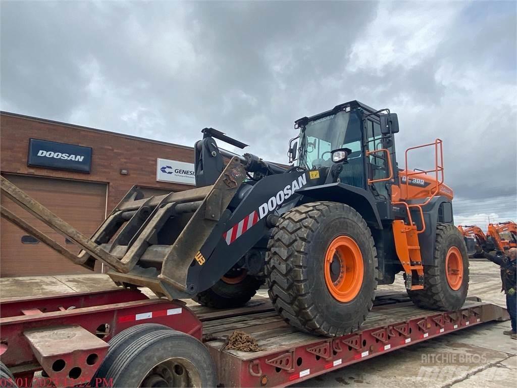 Doosan DL380-7 Radlader