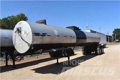 Etnyre  Heiss-Asphalt Container