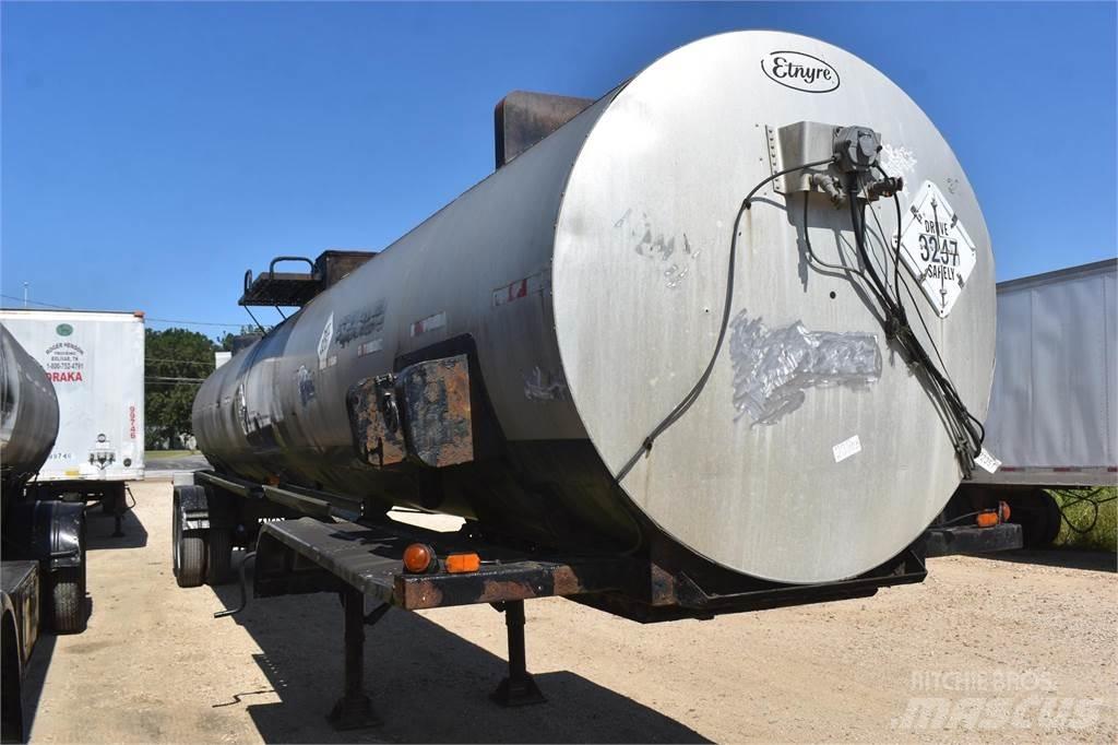 Etnyre  Heiss-Asphalt Container