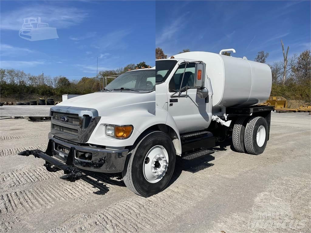 Ford F650 XL SD Wassertanker