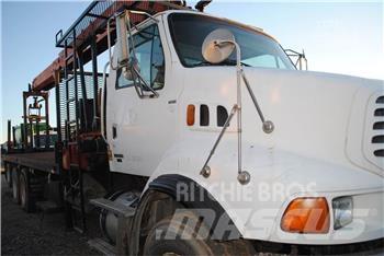 Hiab 335K-4 HIPRO Gelenkausleger Lader
