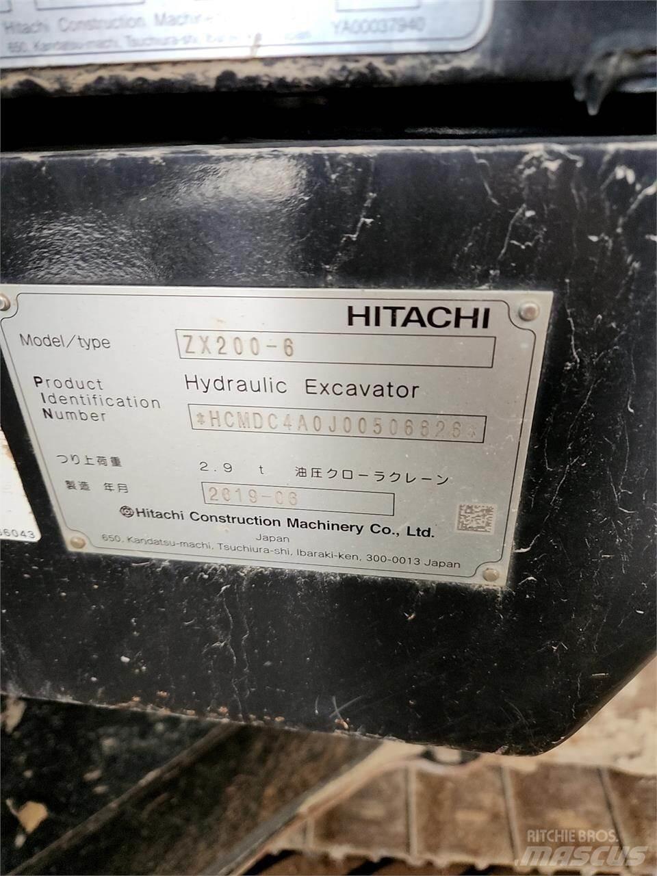 Hitachi ZX200-6 Raupenbagger