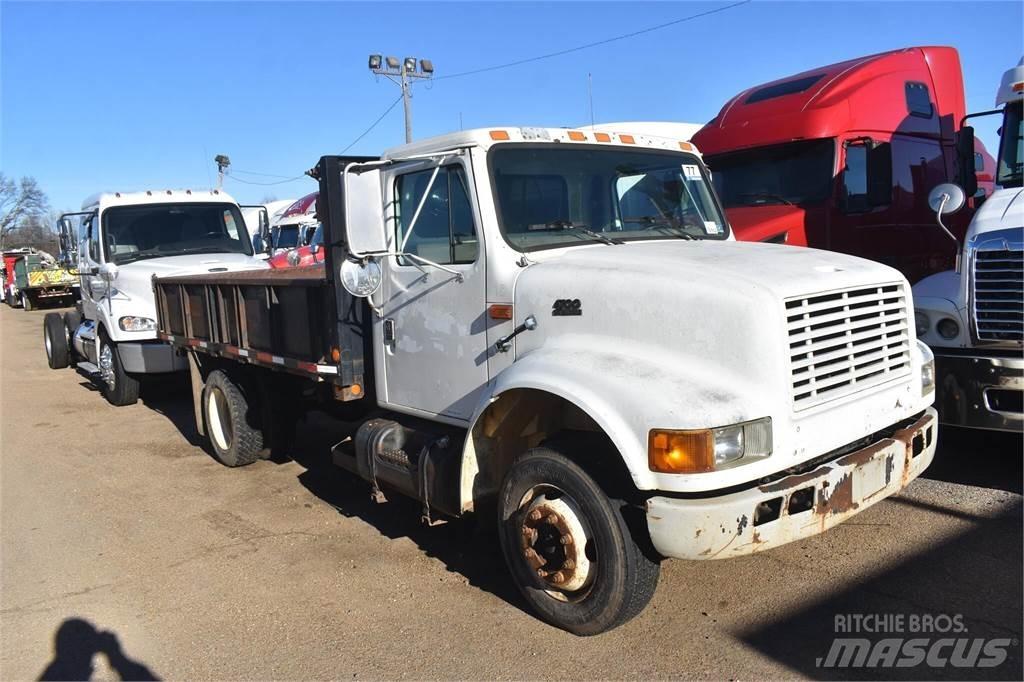 International 4700 Kipper