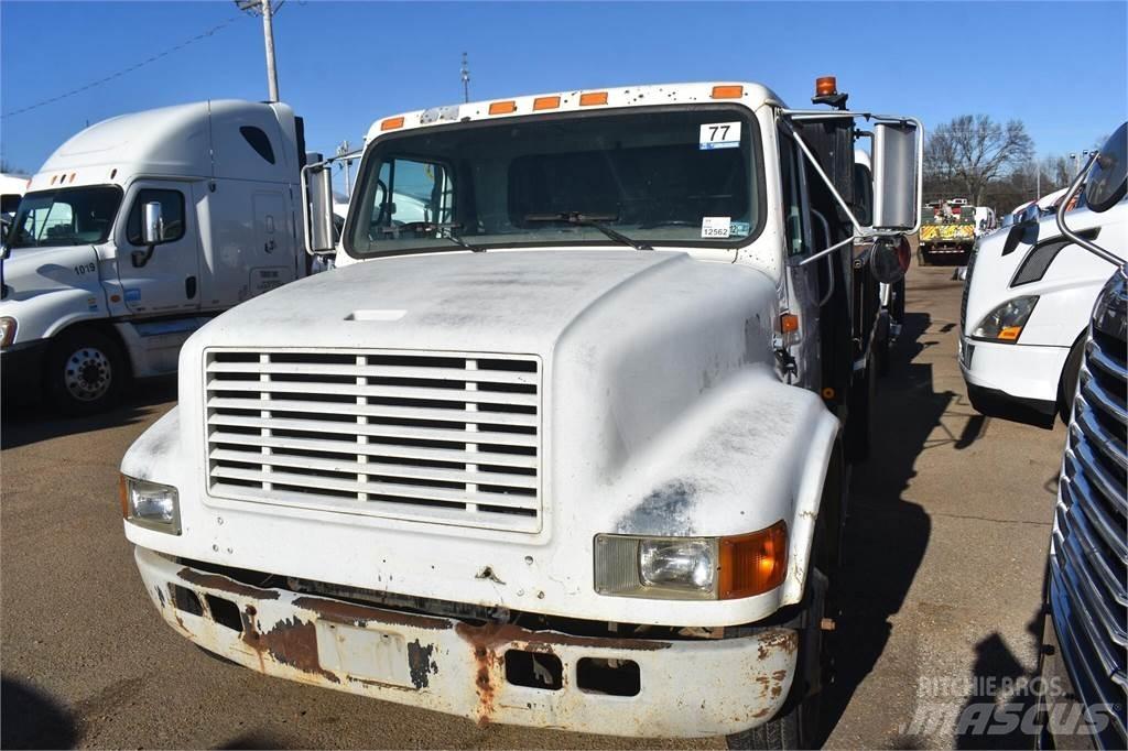 International 4700 Kipper