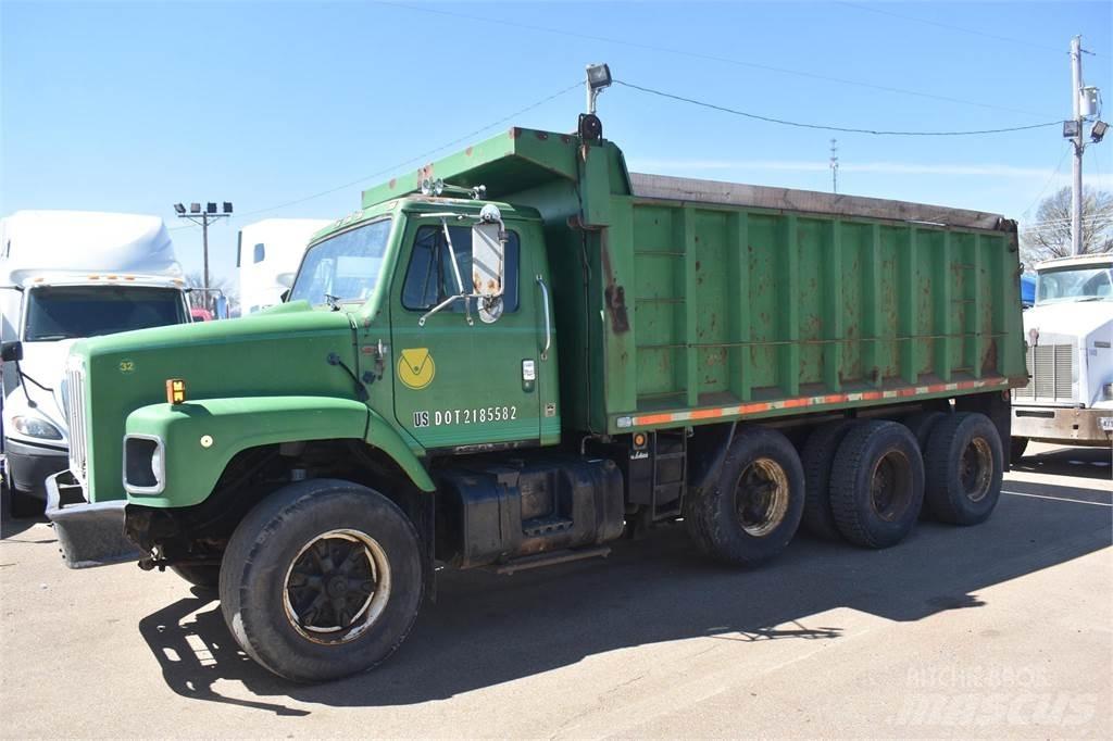 International S2600 Kipper