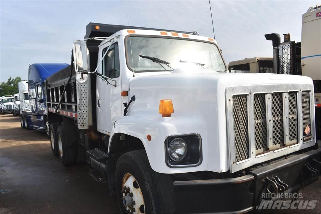 International S2600 Kipper