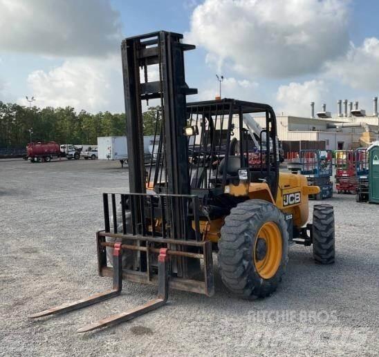 JCB 930 Geländestapler