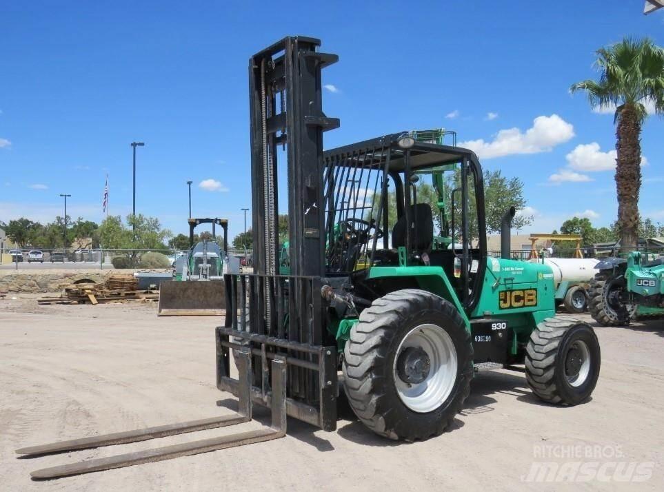 JCB 930 Geländestapler
