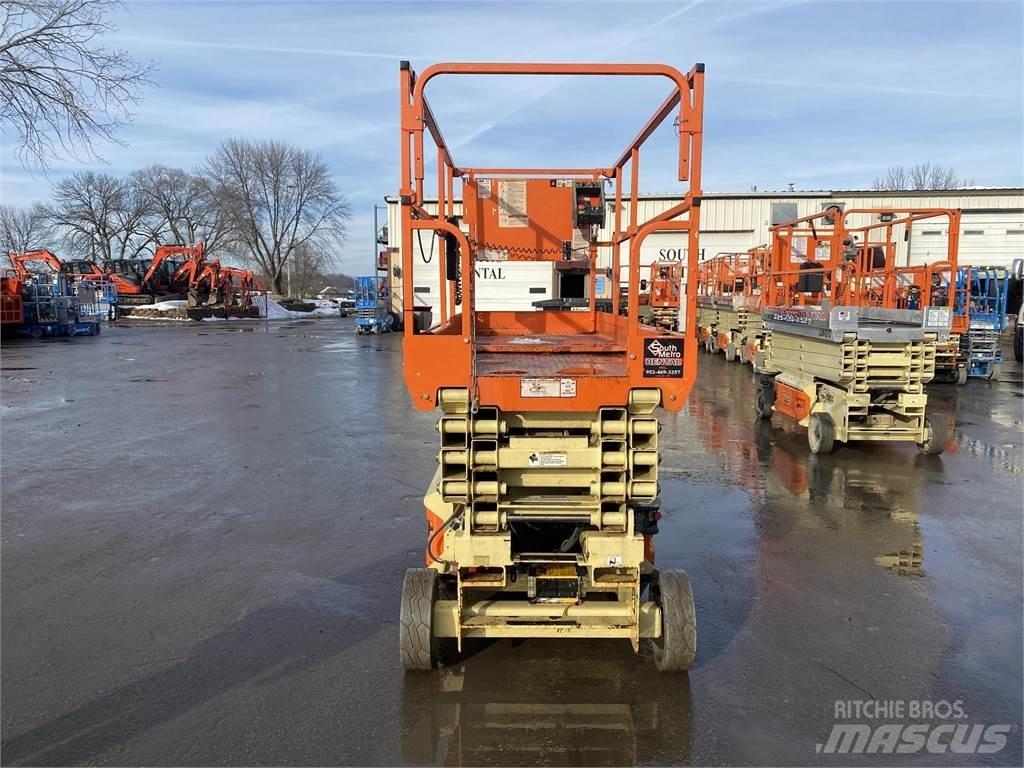 JLG 2646ES Scheren-Arbeitsbühnen