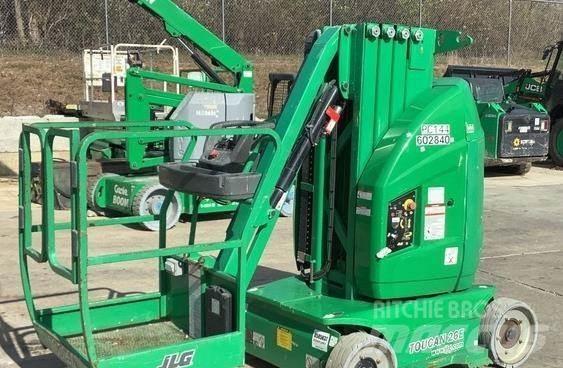 JLG TOUCAN 26E Personenaufzüge