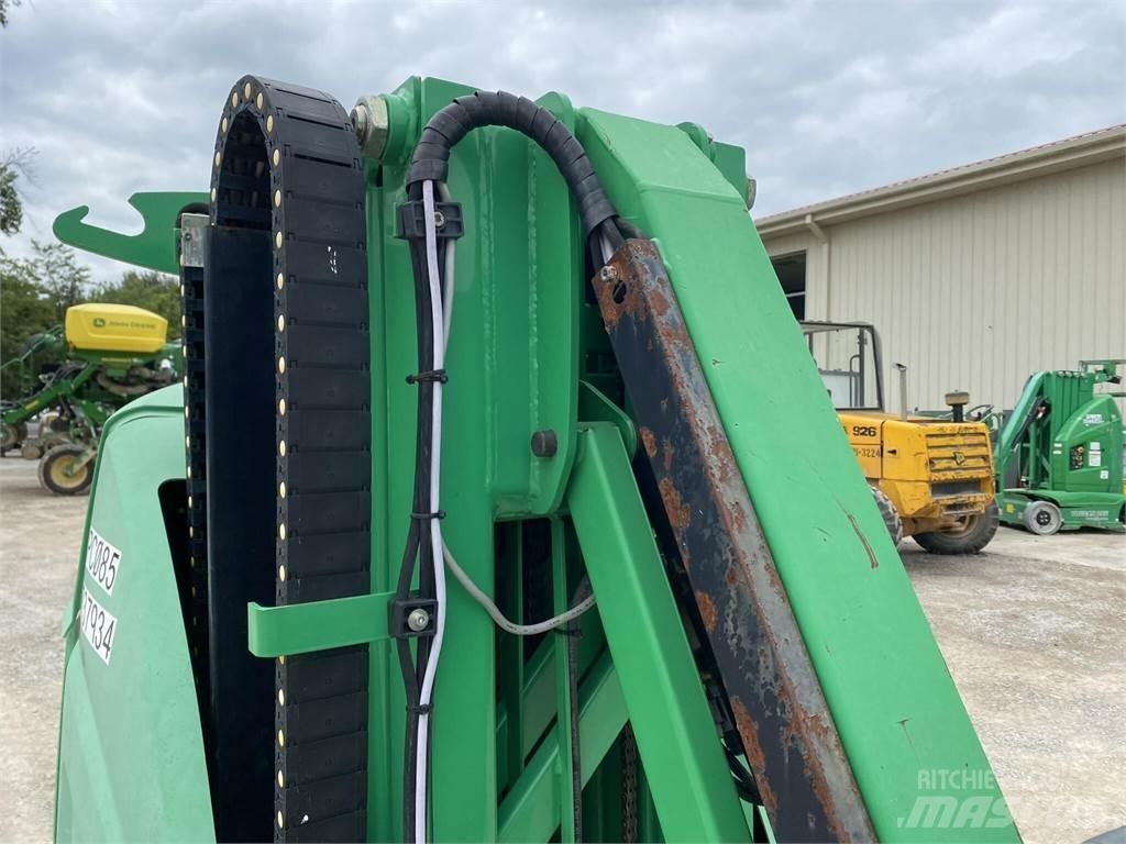 JLG TOUCAN 26E Personenaufzüge
