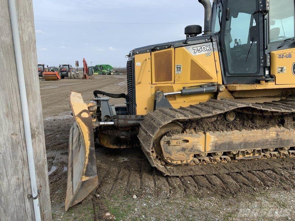 John Deere 750K LGP Bulldozer