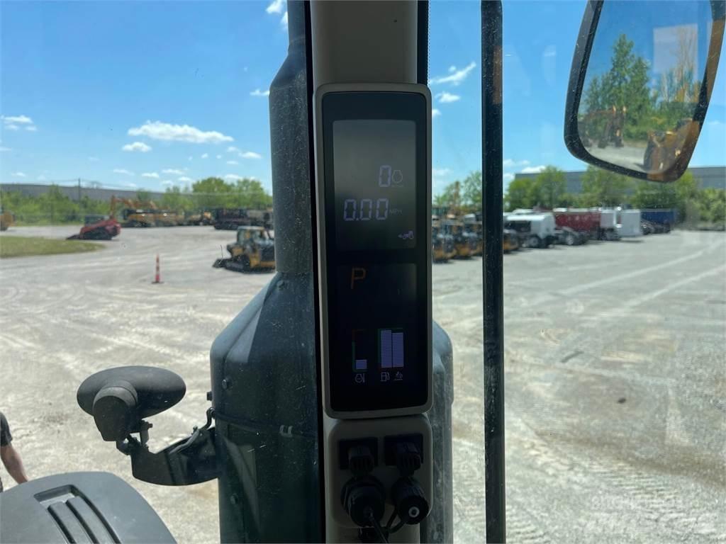 John Deere 8320R Traktoren