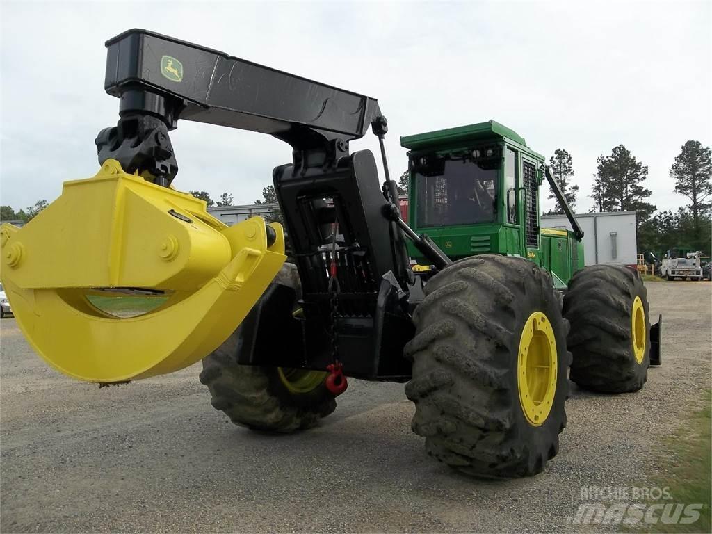 John Deere 848H Stammholzschlepper
