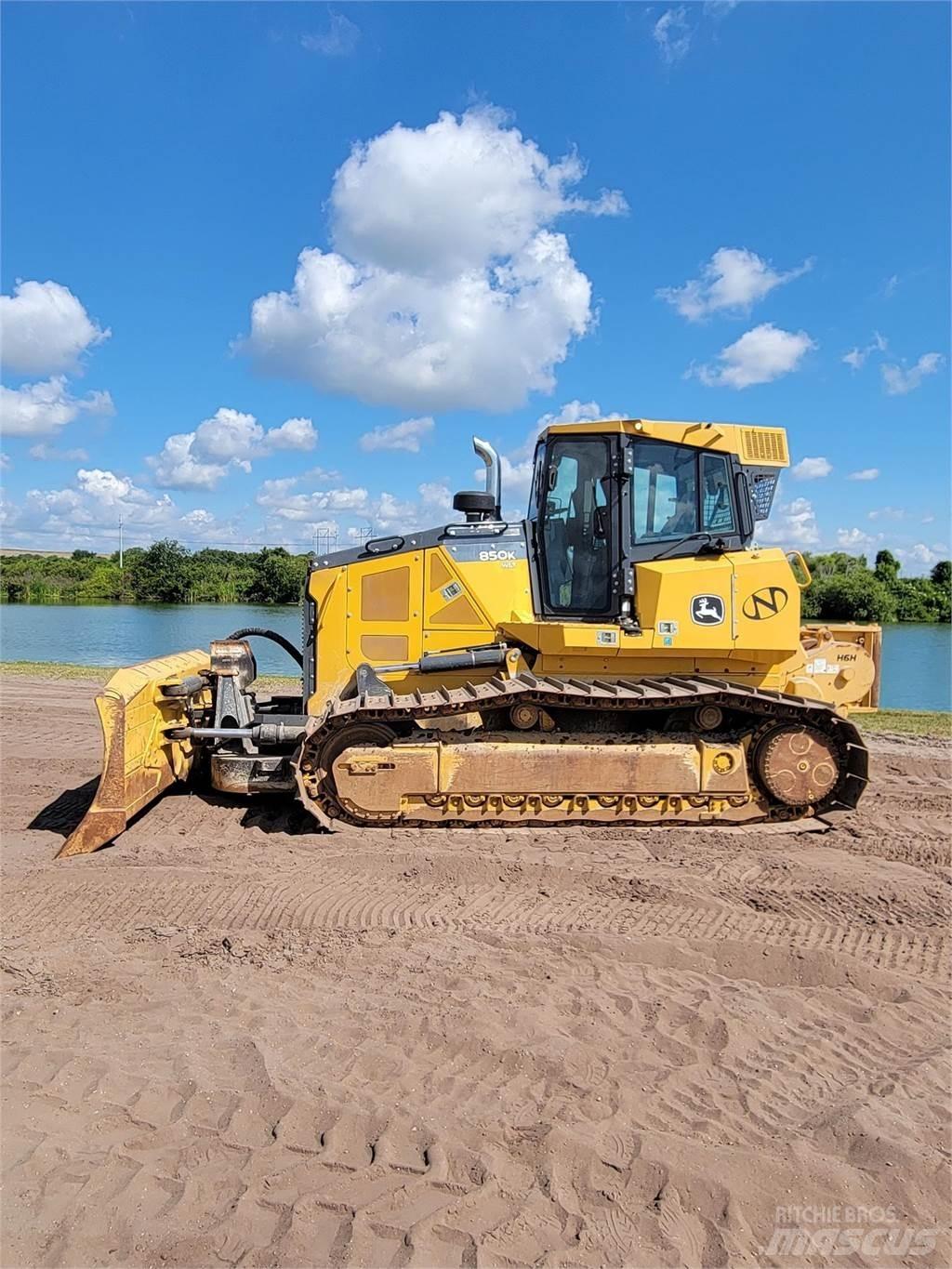 John Deere 850K WLT Bulldozer