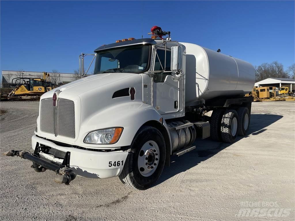 Kenworth T370 Wassertanker