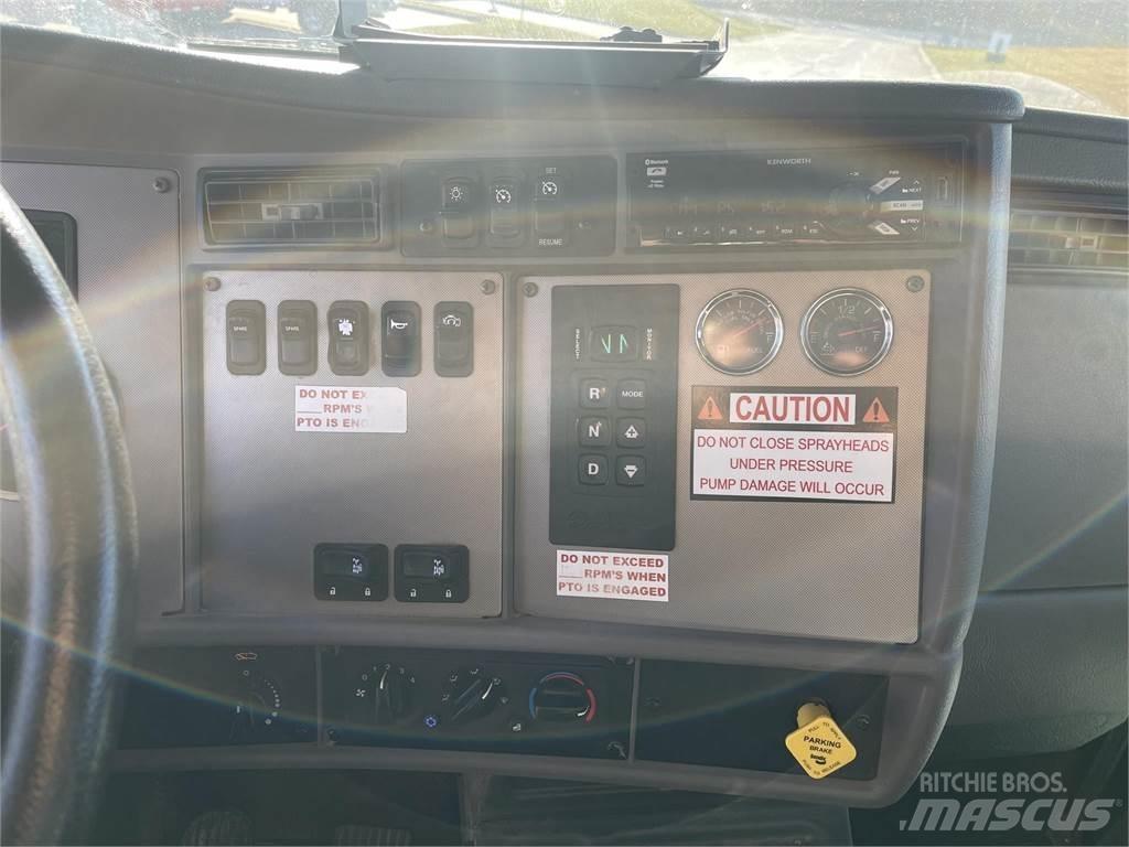 Kenworth T370 Wassertanker