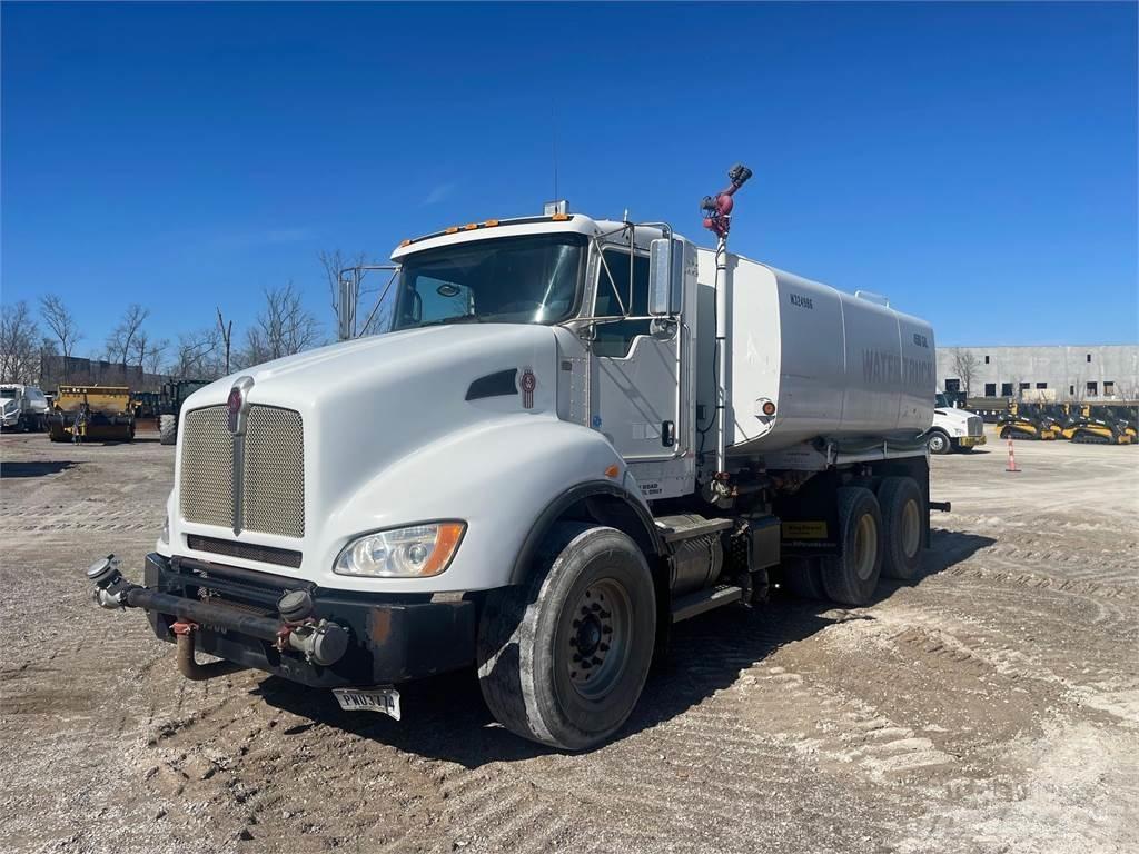 Kenworth T440 Wassertanker