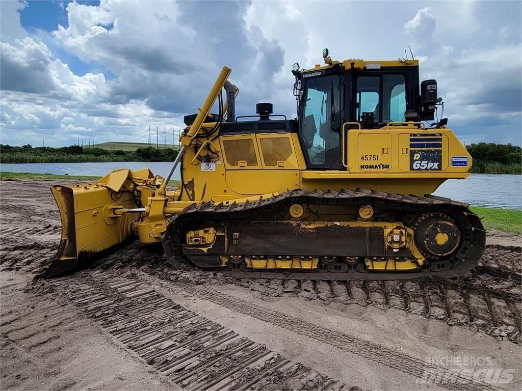 Komatsu D65PX-18 Bulldozer