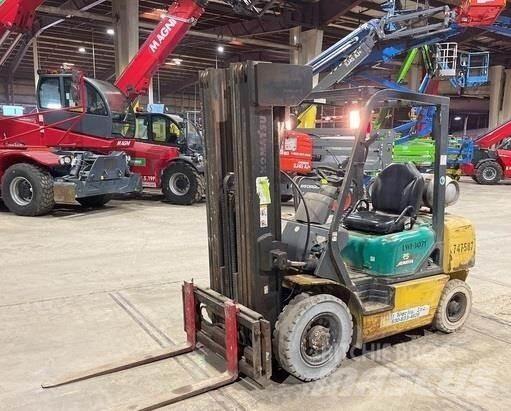 Komatsu FG25T-14 Andere Gabelstapler