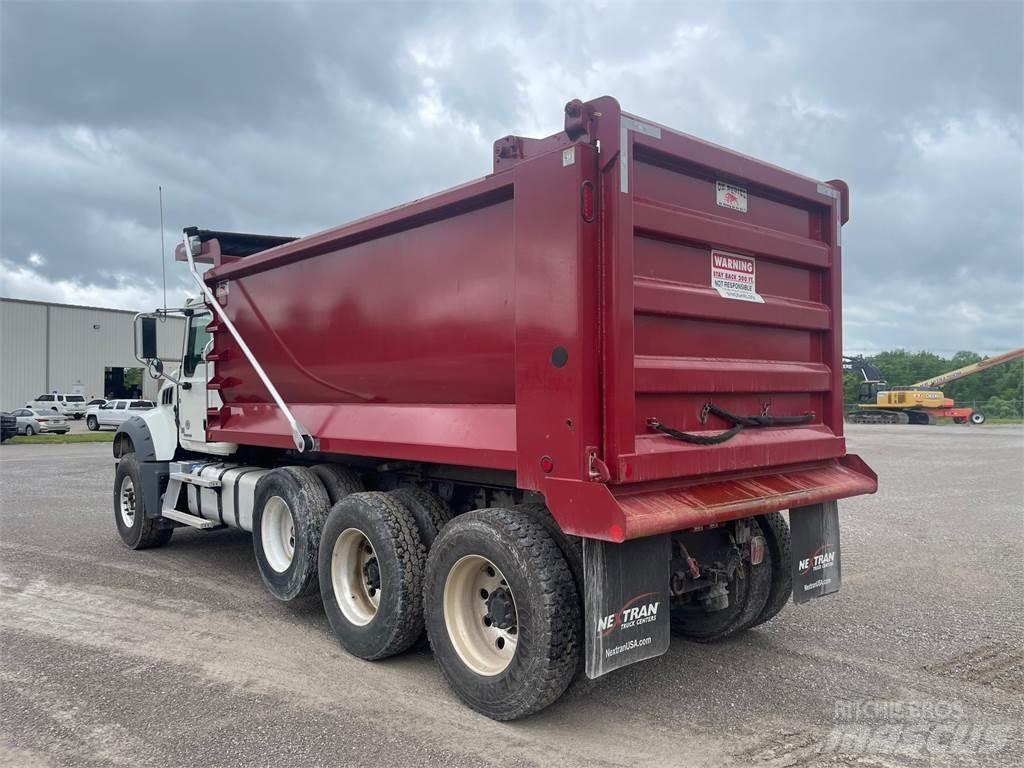 Mack GRANITE 64FR Sonstige Baumaschinen