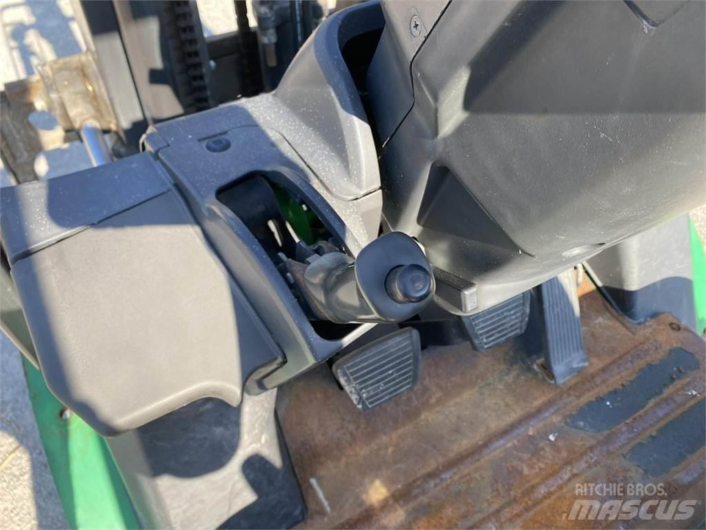 Mitsubishi FG25N Andere Gabelstapler
