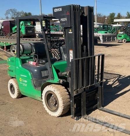 Mitsubishi FG30N Andere Gabelstapler