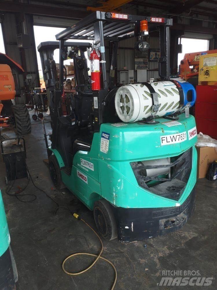 Mitsubishi FGC25 Andere Gabelstapler