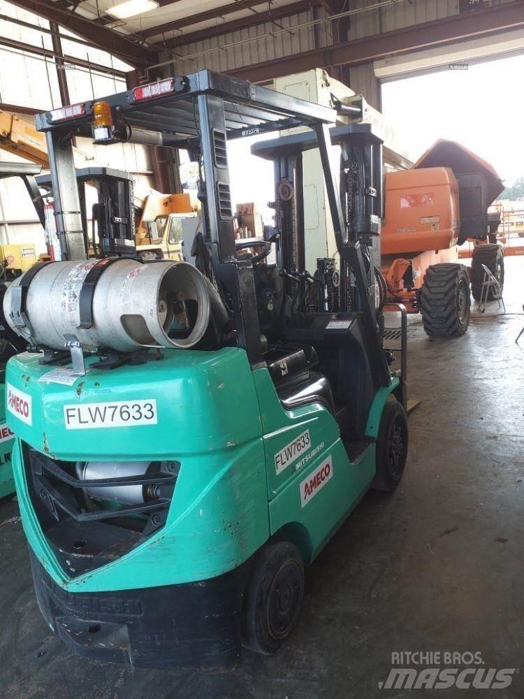 Mitsubishi FGC25 Andere Gabelstapler