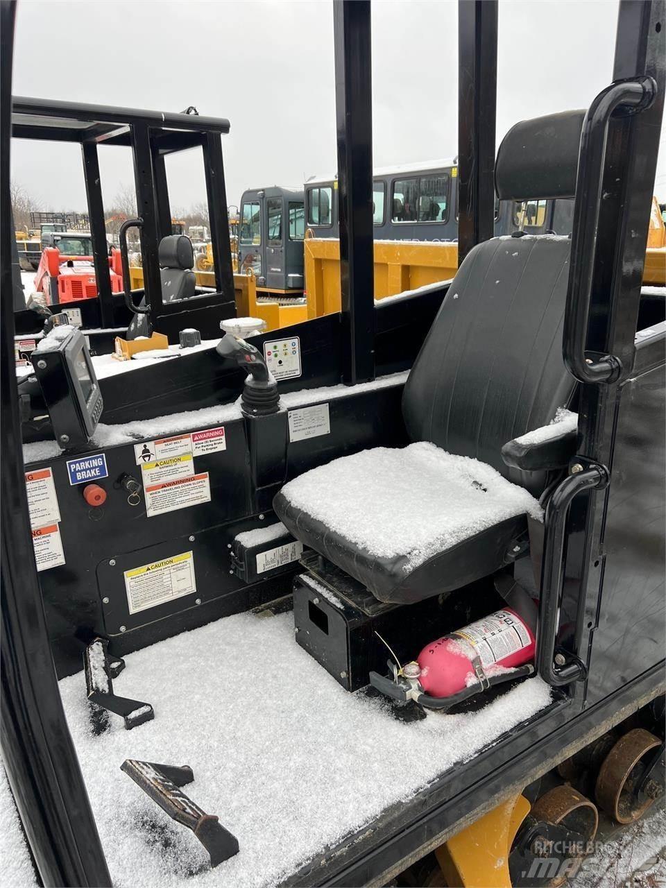 Morooka MST660VD Raupendumper