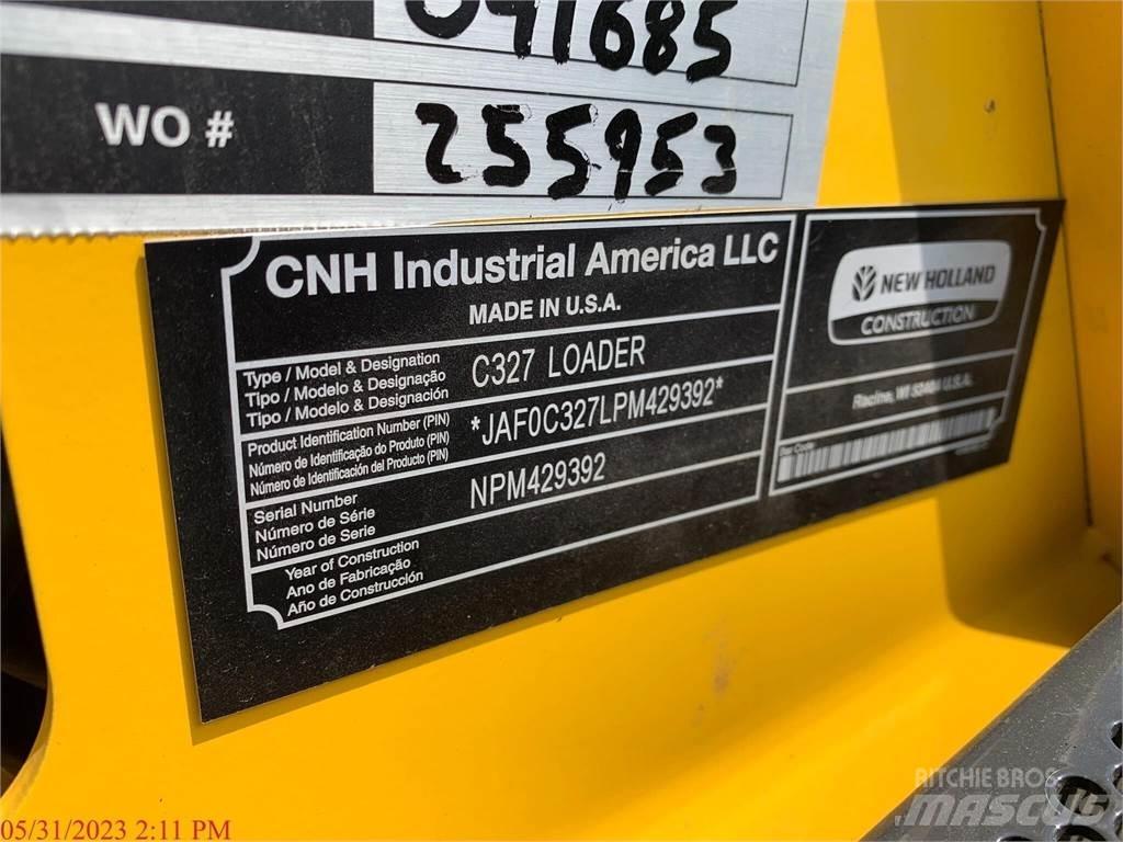 New Holland C327 Kompaktlader