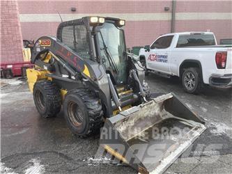 New Holland L228 Kompaktlader