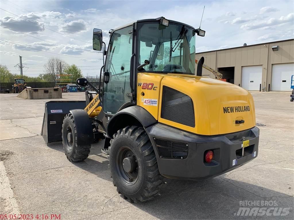 New Holland W80C Radlader