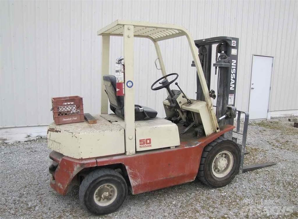 Nissan PF02A25V Andere Gabelstapler