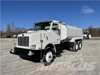 Peterbilt 330 Wassertanker