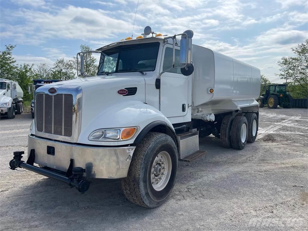 Peterbilt 335 Wassertanker