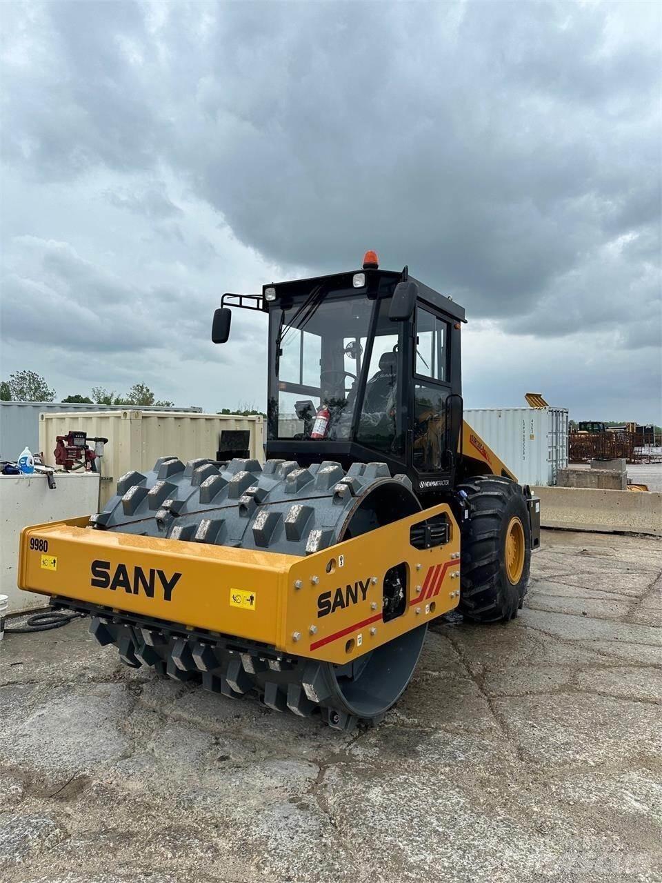 Sany SSR120C-8 Müllverdichter
