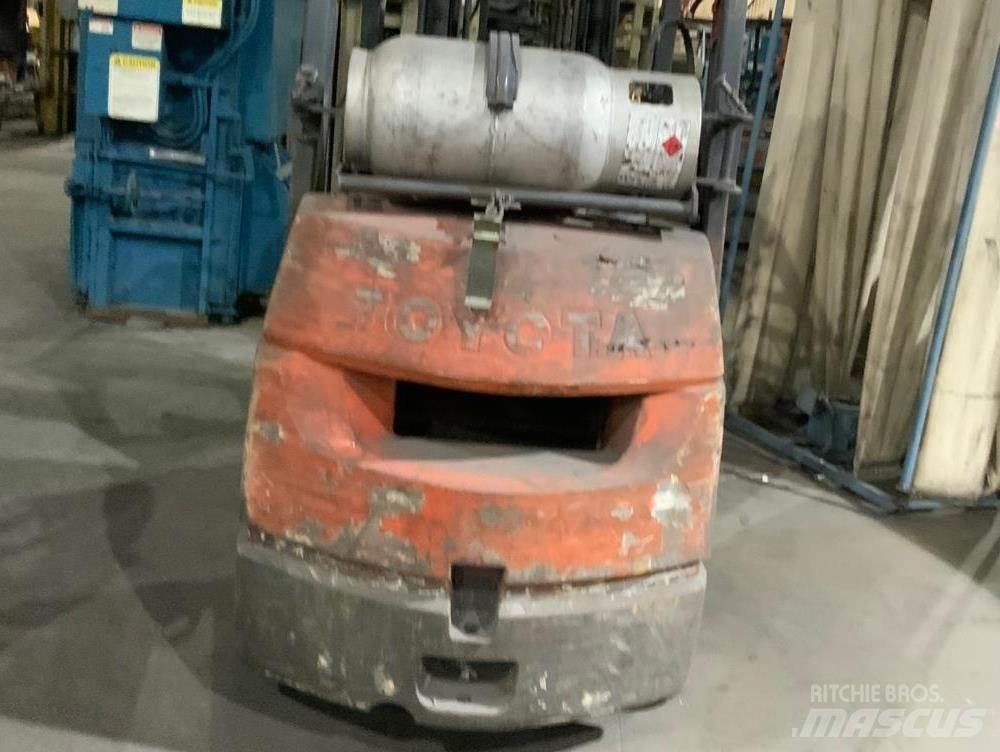 Toyota 7FGCU25 Andere Gabelstapler