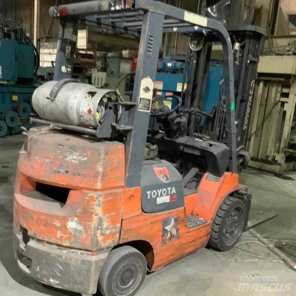 Toyota 7FGCU25 Andere Gabelstapler