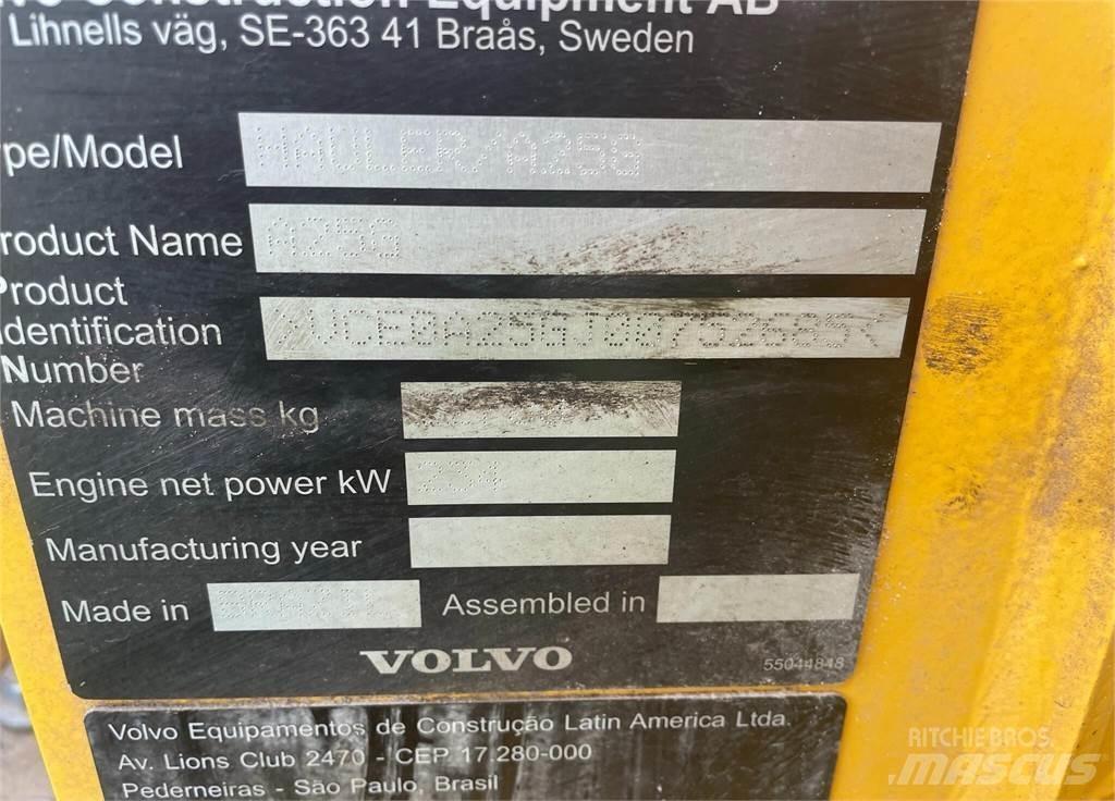 Volvo A25G Dumper - Knickgelenk