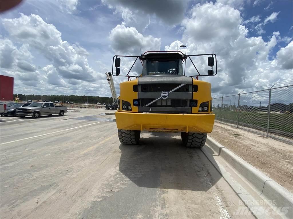 Volvo A40G Wassertanker