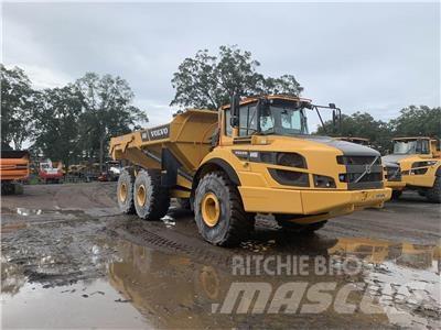 Volvo A40G Dumper - Knickgelenk