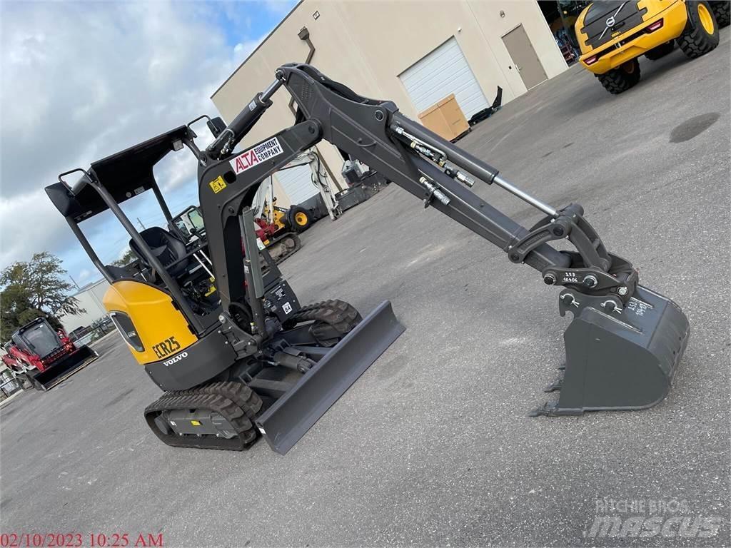 Volvo ECR25D Minibagger < 7t