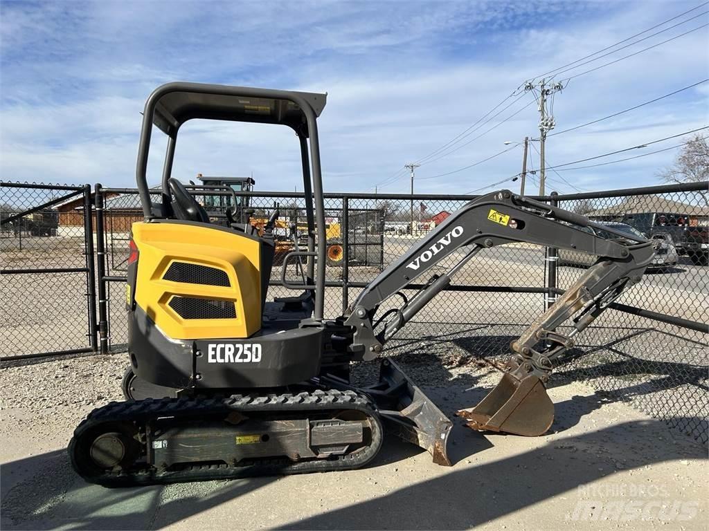 Volvo ECR25D Minibagger < 7t