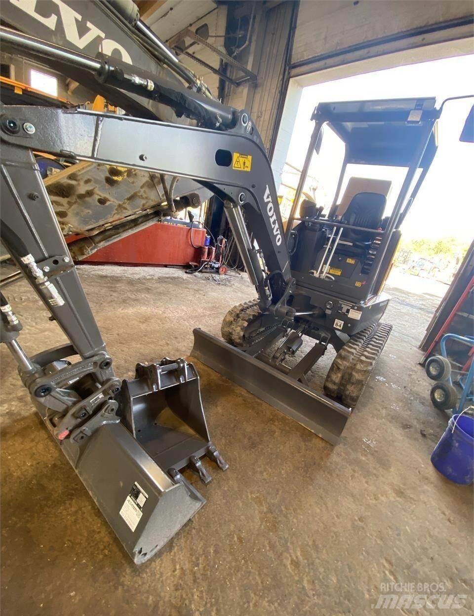 Volvo ECR25D Minibagger < 7t