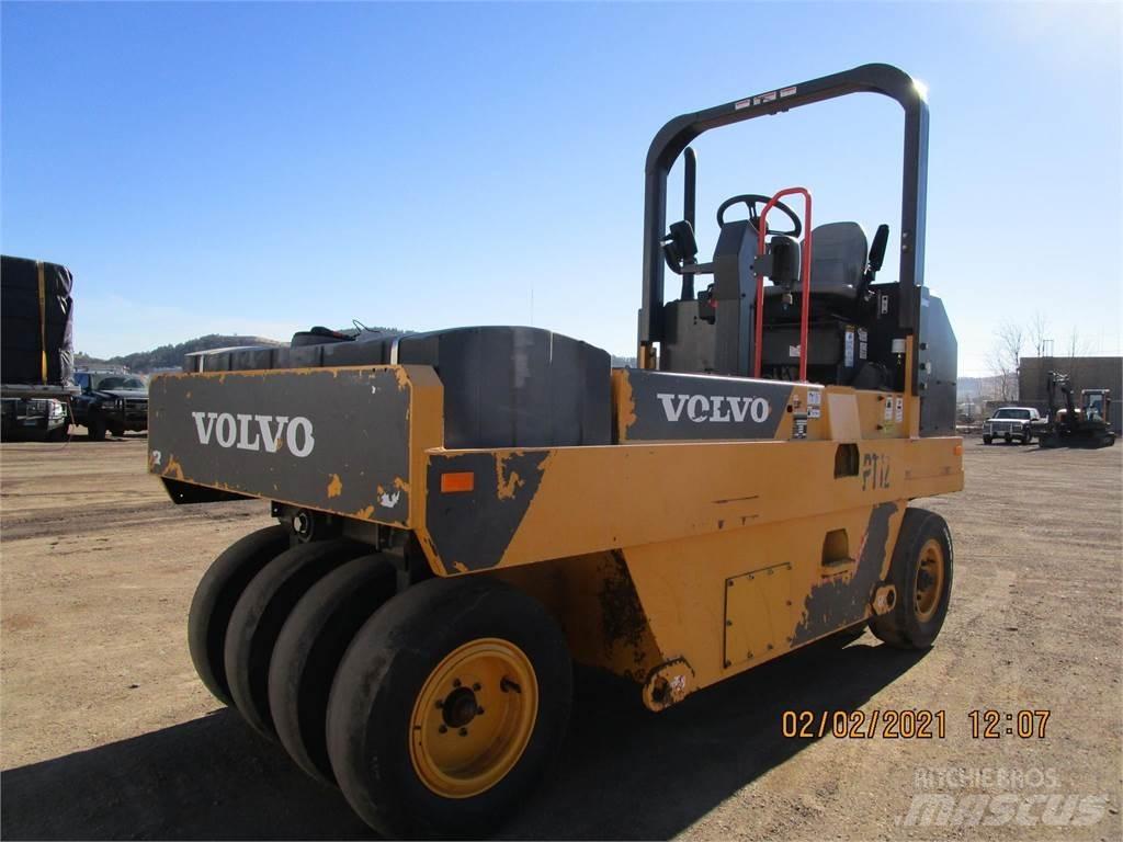 Volvo PT125C Gummiradwalzen