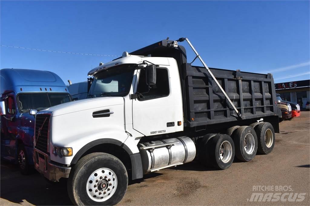 Volvo VHD64F200 Kipper